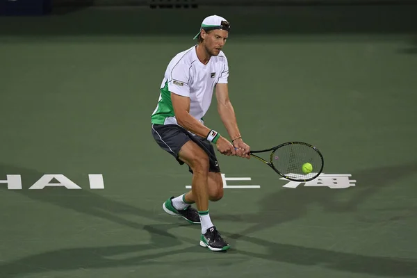 Andreas Seppi Aus Italien Gibt Einen Schuss Adrian Mannarino Aus — Stockfoto