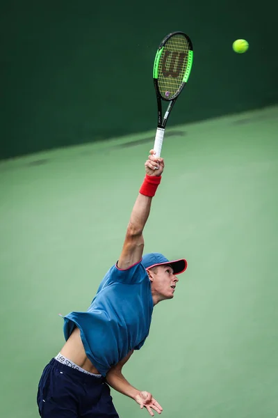 Alex Minaur Australia Sirve Contra Vasek Pospisil Canadá Primer Partido —  Fotos de Stock