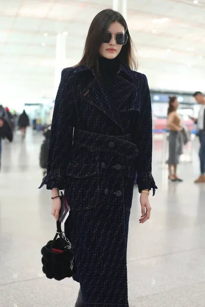 Kinesiska Supermodellen Han Sui Anländer Beijing Capital International Airport Beijing — Stockfoto