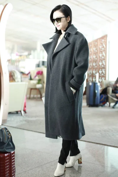 Chinese Actress Jing Tian Pictured Beijing Capital International Airport Beijing — Stock Photo, Image