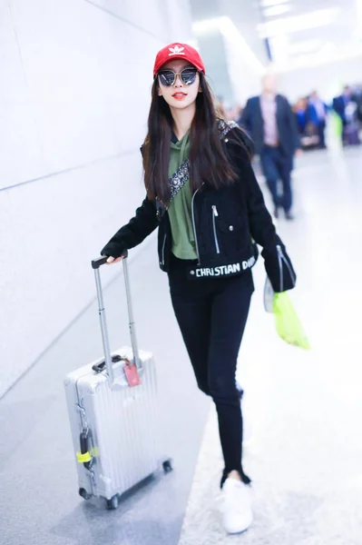 Penyanyi Hong Kong Angelababy Ditampilkan Bandar Udara Internasional Hongqiao Shanghai — Stok Foto