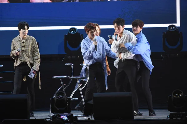 Members South Korean Boy Group Infinite Interact Fans Fan Meeting — Stock Photo, Image