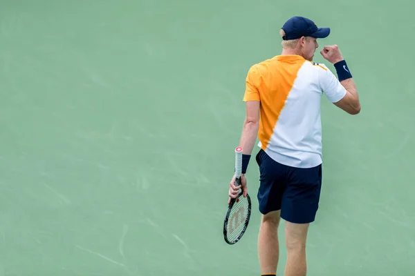 Kyle Edmund England Firar Efter Scoring Mot Andreas Seppi Italien — Stockfoto