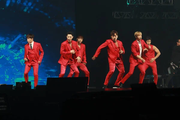 Güney Koreli Shinhwa Grup Üyeleri 2018 Shinhwa Yıl Dönümü Konseri — Stok fotoğraf