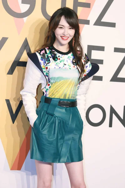 Chinese Actress Tiffany Tang Tang Yan Arrives Louis Vuitton Volez — Stock fotografie