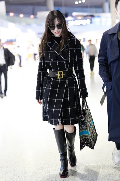 여배우 Angelababy 상하이 2018 상하이 공항에 — 스톡 사진