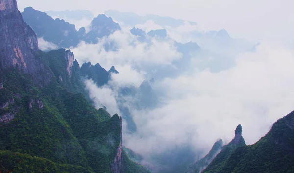 Krajina Tianmen Mountain Nebo Tianmenshan Horu Zhangjiajie National Forest Park — Stock fotografie