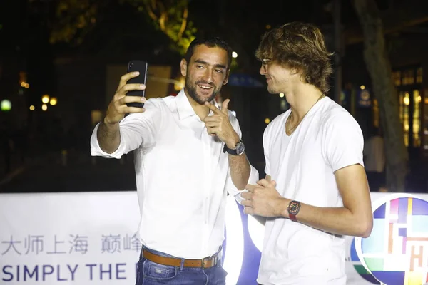 Tennista Tedesco Alexander Zverev Destra Tennista Croato Marin Cilic Partecipano — Foto Stock