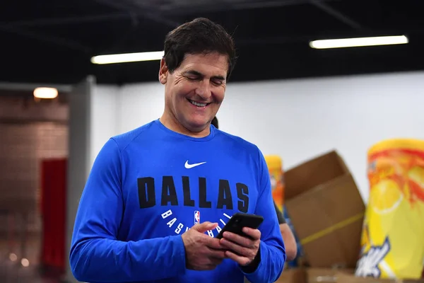 Mark Cuban Eigenaar Van Dallas Mavericks Arriveert Bij Mercedes Arena — Stockfoto