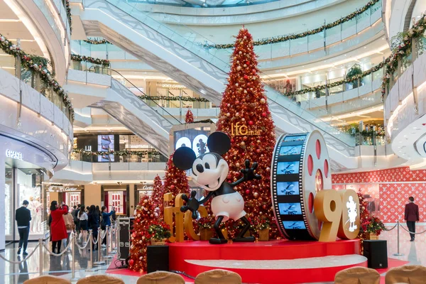 Vista Una Exposición Para Celebrar Aniversario Mickey Mouse Centro Comercial —  Fotos de Stock