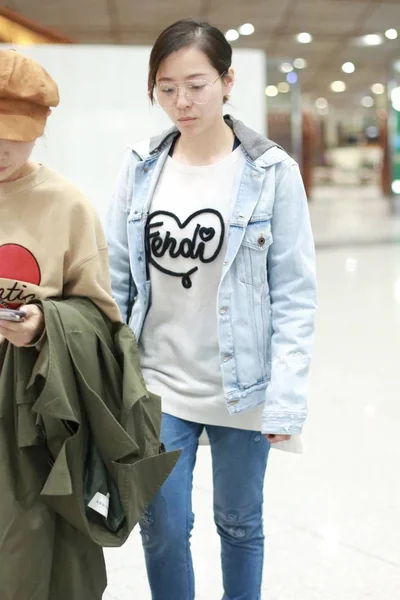 Chanteuse Chinoise Jane Zhang Zhang Liangying Arrive Aéroport International Pékin — Photo