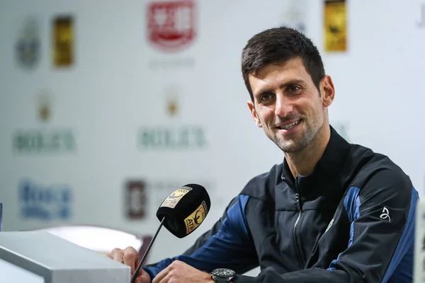 Novak Djokovic Serbia Asiste Una Conferencia Prensa Después Derrotar Alexander — Foto de Stock