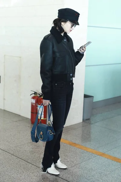 Chinese Actress Jing Tian Pictured Beijing Capital International Airport Beijing — Stock Photo, Image