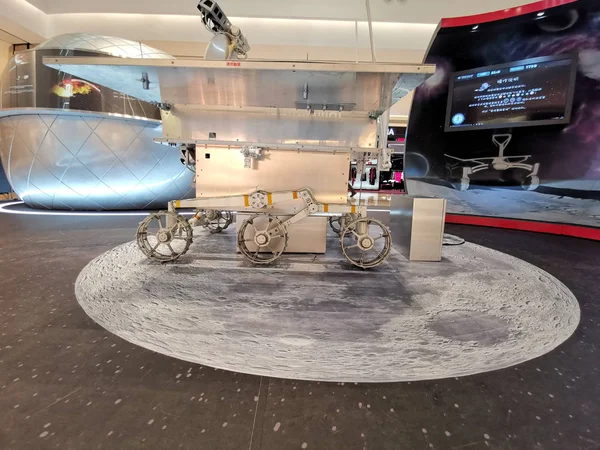 Los Modelos Del Primer Rover Lunar China Conejo Jade Primer — Foto de Stock