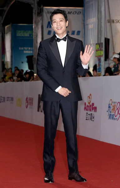 Taiwan Out Actor Surcoreano Kim Rae Won Posa Mientras Llega — Foto de Stock