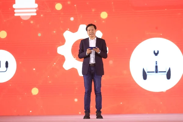 Lei Jun Chairman Ceo Xiaomi Technology Chairman Kingsoft Corp Introduces — Stockfoto