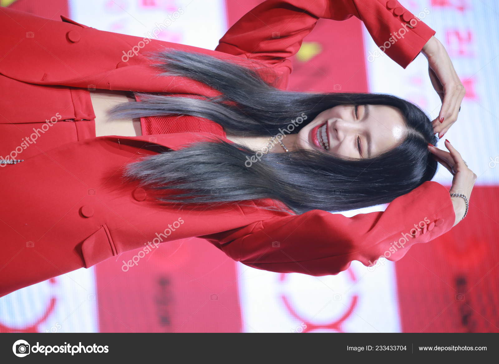 South Korean Girl Group Exid Attends Showcase Release Comeback New