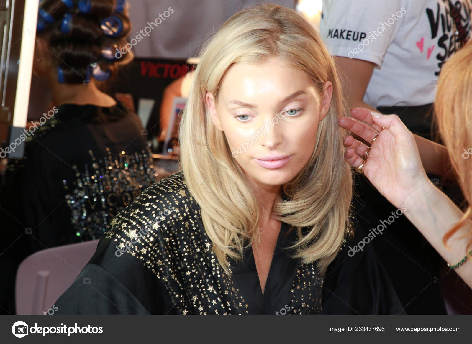 Victoria's Secret Angel Swedish Model Elsa Hosk Pictured Backstage Hair – Stock Editorial Photo © ChinaImages #233437696 Victoria's Secret Angel Swedish Model Elsa Hosk Pictured Backstage Hair – Stock Editorial Photo © ChinaImages #233437696
