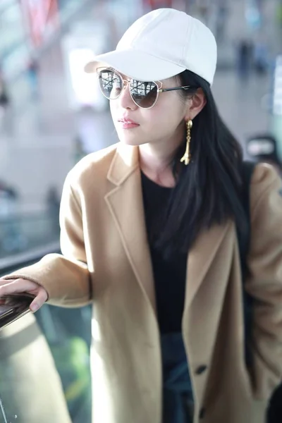 Тайваньская Актриса Мишель Чен Фотографии Шанхайском Международном Аэропорту Хунцяо Шанхае — стоковое фото