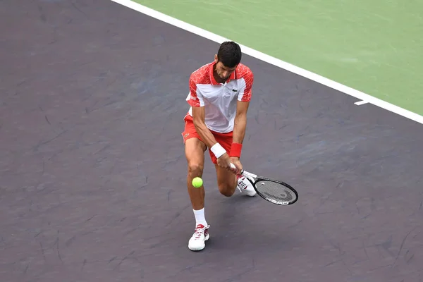 Novak Djokovic Serbie Retourne Tir Marco Cecchinato Italie Dans Son — Photo