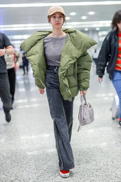 Cantante Taiwanés Jolin Tsai Llega Aeropuerto Internacional Shanghai Hongqiao Antes —  Fotos de Stock