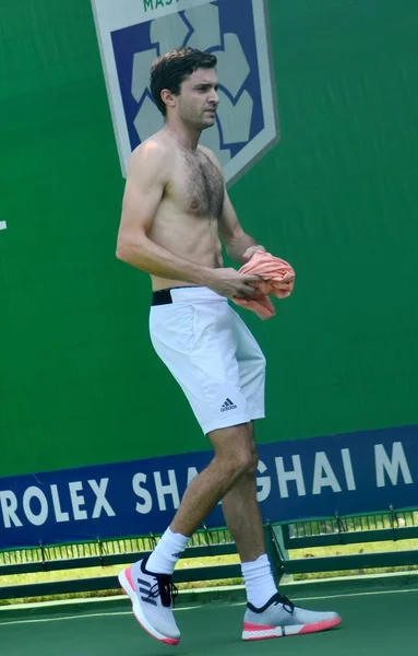 2018 上海でロレックス上海マスターズ 2018 テニス トーナメントの準備でのトレーニング セッションに加わるジルシモン フランスのテニス選手 — ストック写真