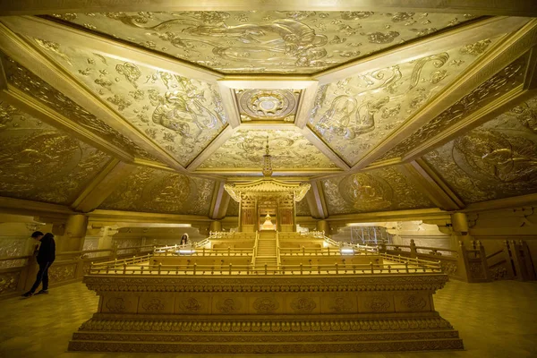 Vue Intérieure Palais Bouddhiste Cuivre Pur Avec Bouddha Couché Temple — Photo