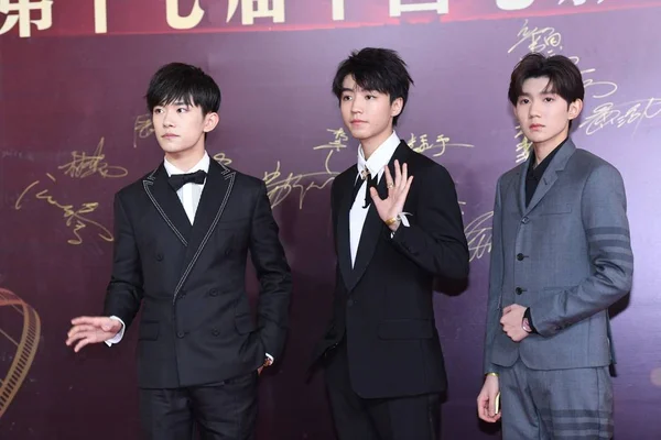 Desde Izquierda Jackson Yee Yangqianxi Karry Wang Wang Junkai Roy —  Fotos de Stock