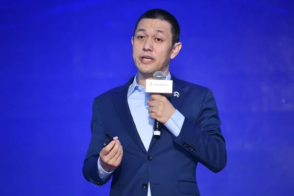 Bin Generální Ředitel Čínské Firmy Elektrické Auto Nio Účastní Summitu — Stock fotografie