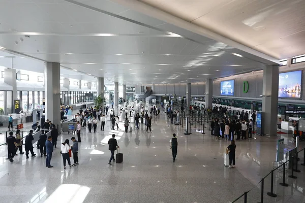 Внутренний Вид Терминала Шанхайского Международного Аэропорта Хунцяо Шанхае Китай Октября — стоковое фото