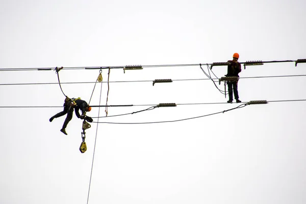 Trabalhadores Chineses Montam Cabos Energia Para Conectar Ilhas Jintang Cezi — Fotografia de Stock