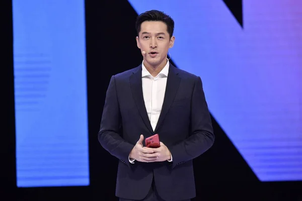 Китайский Актер Певец Джэ Принял Участие Церемонии Запуска Смартфона Huawei — стоковое фото