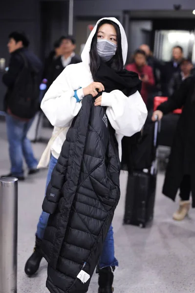 Attrice Cinese Tang Wei Arriva Aeroporto Shanghai Cina Dicembre 2018 — Foto Stock