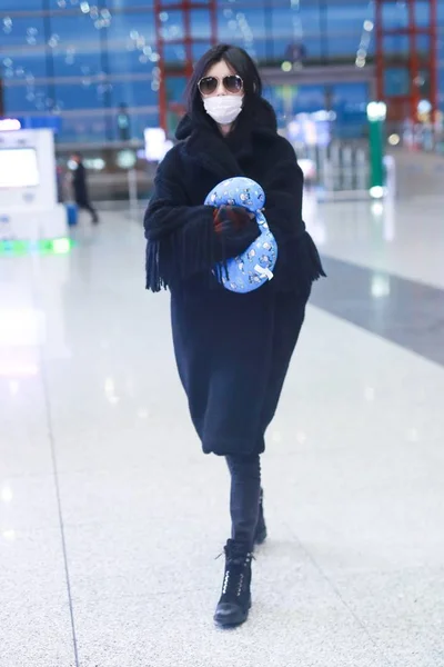 Modelo Chinês Mengyao Também Conhecido Como Ming Chega Aeroporto Internacional — Fotografia de Stock