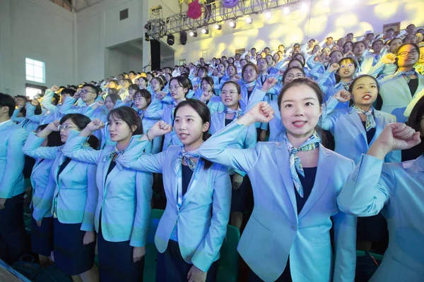 Voluntários Chineses Participam Cerimônia Lançamento Próximo Congresso Mundial Informações Geoespaciais — Fotografia de Stock