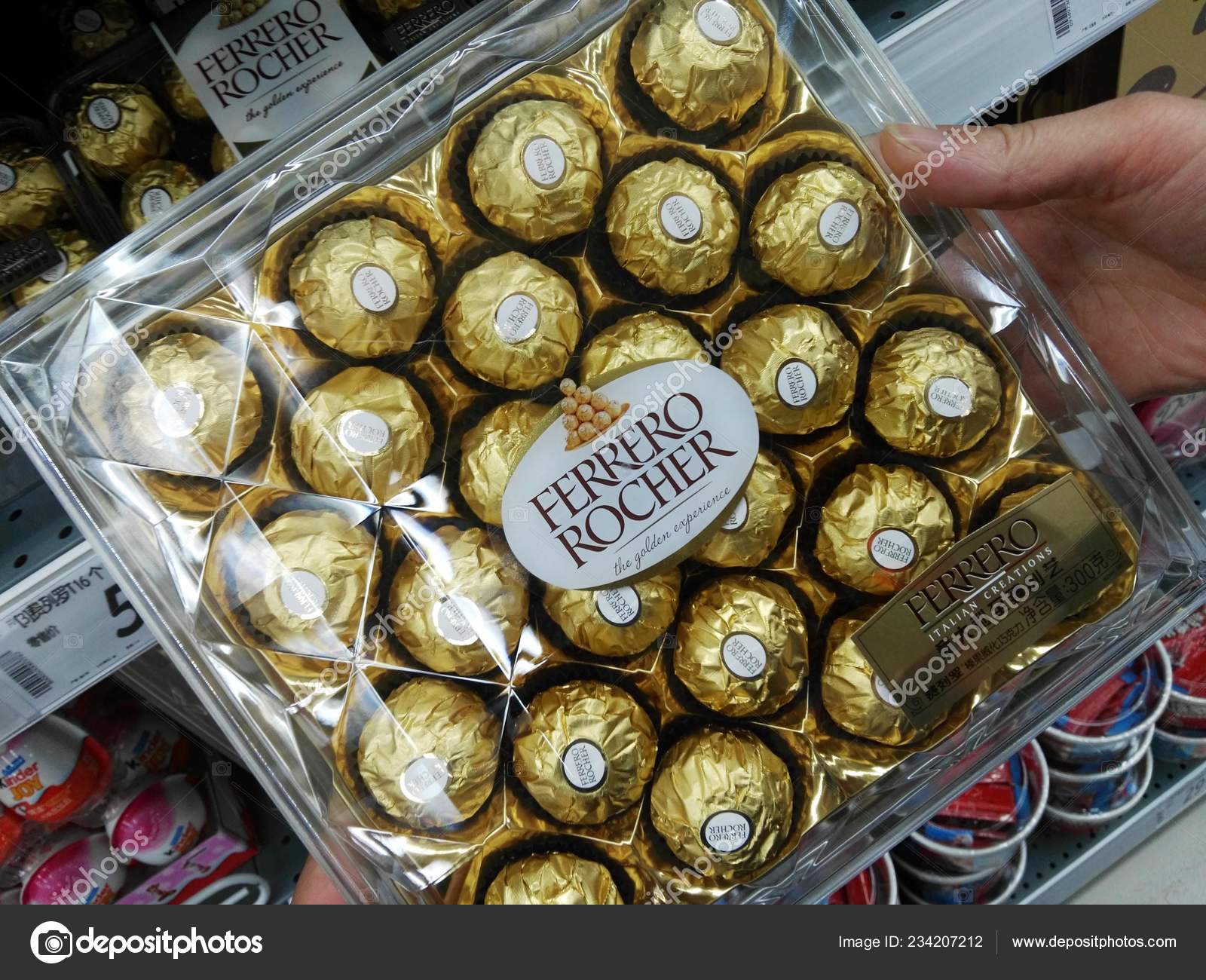 Toko Toko Pelanggan Untuk Coklat Ferrero Rocher Sebuah Supermarket