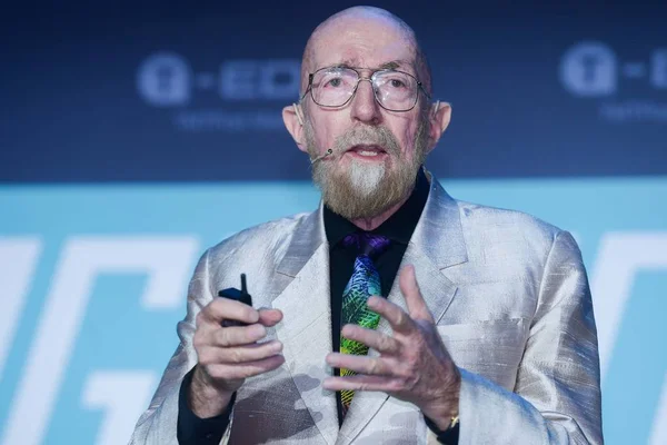 Físico Teórico Estadounidense Kip Thorne Habla Sub Foro Durante Conferencia — Foto de Stock