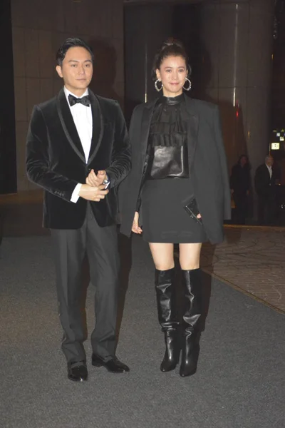 Hong Kong Sångare Och Skådespelare Julian Cheung Vänster Och Hustrun — Stockfoto