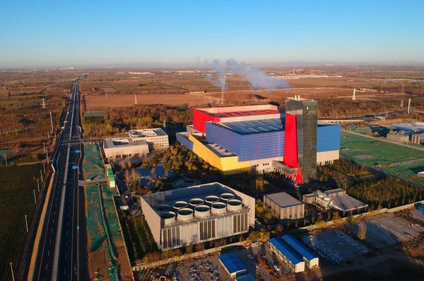 Blick Auf Ein Kraftwerk Mit Müllverbrennungsanlagen Der Stadt Yongledian Bezirk — Stockfoto