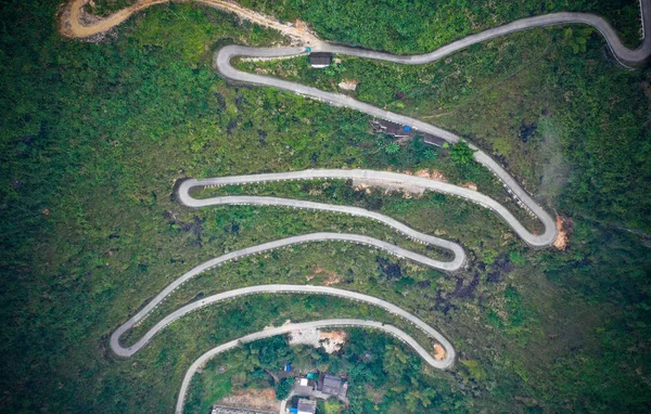 Вид Воздуха Извилистую Горную Дорогу Вокруг Гор Автономном Округе Дуань — стоковое фото