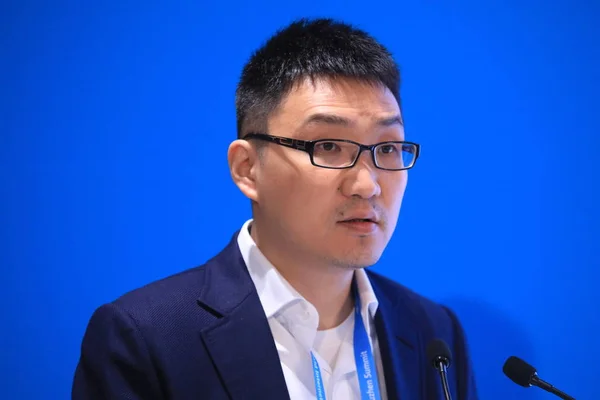 Colin Huang Zheng Ceo Esaslı Pinduoduo Bir Alt Forum Sadaka — Stok fotoğraf