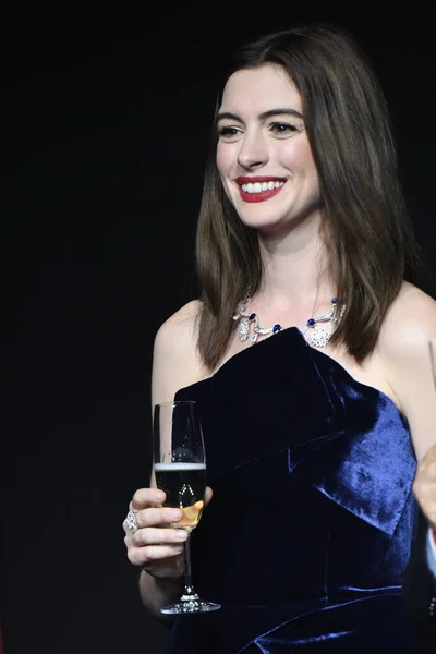 American Actress Anne Hathaway Attends Promotional Event Jewelry Brand Keer — Stock Photo, Image