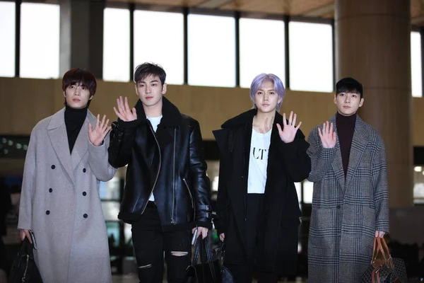 Membros Boy Band Sul Coreana Est Chegam Aeroporto Internacional Gimpo — Fotografia de Stock