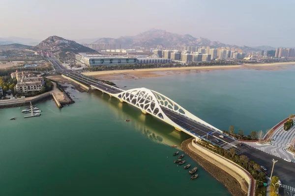 Коралловый Мост Шаньхубэй Цяо Китайском Языке Изображен Городе Циндао Провинция — стоковое фото