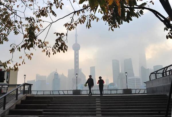 View Skyline Lujiazui Financial District Shanghai Tower Oriental Pearl Tower — 图库照片