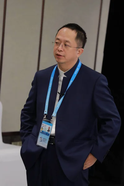 Zhou Hongyi Grundare Ordförande Och Qihoo 360 Intervjuas Efter Plenarsessionen — Stockfoto