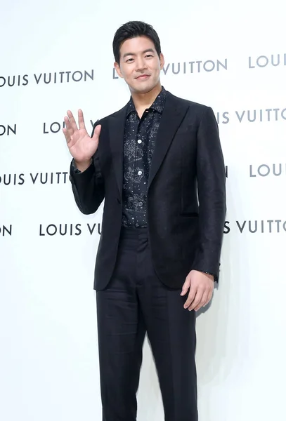 Taiwan Out South Korean Actor Lee Sang Yoon Poses Iconic — стоковое фото