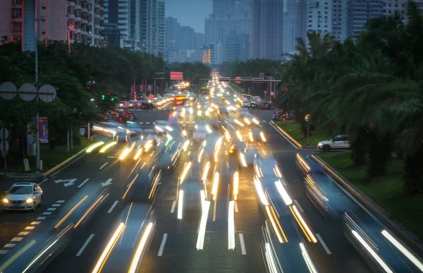 Tömegek Járművek Utazás Úton Csúcsidőben Haikou Városban Dél Kínai Hainan — Stock Fotó