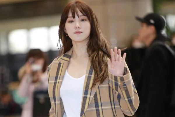 Dél Koreai Modell Színésznő Lee Sung Kyung Megérkezik Gimpo International — Stock Fotó