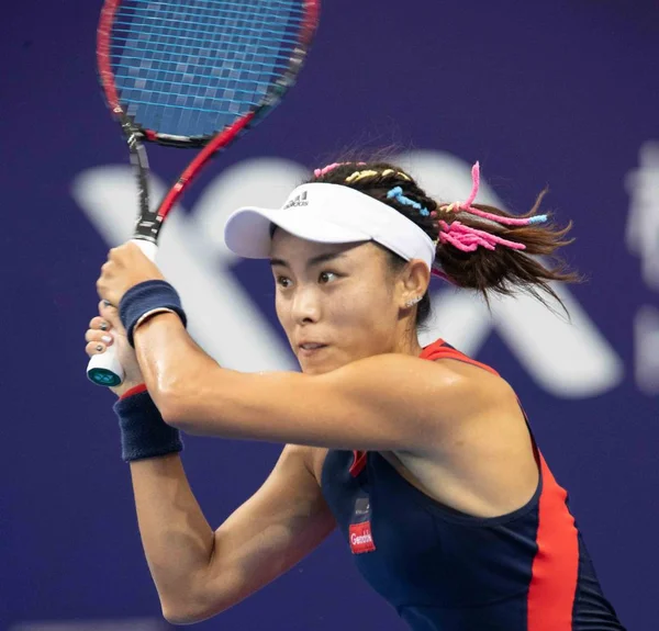 Wang Qiang Chine Retourne Tir Ashleigh Barty Australie Dans Leur — Photo